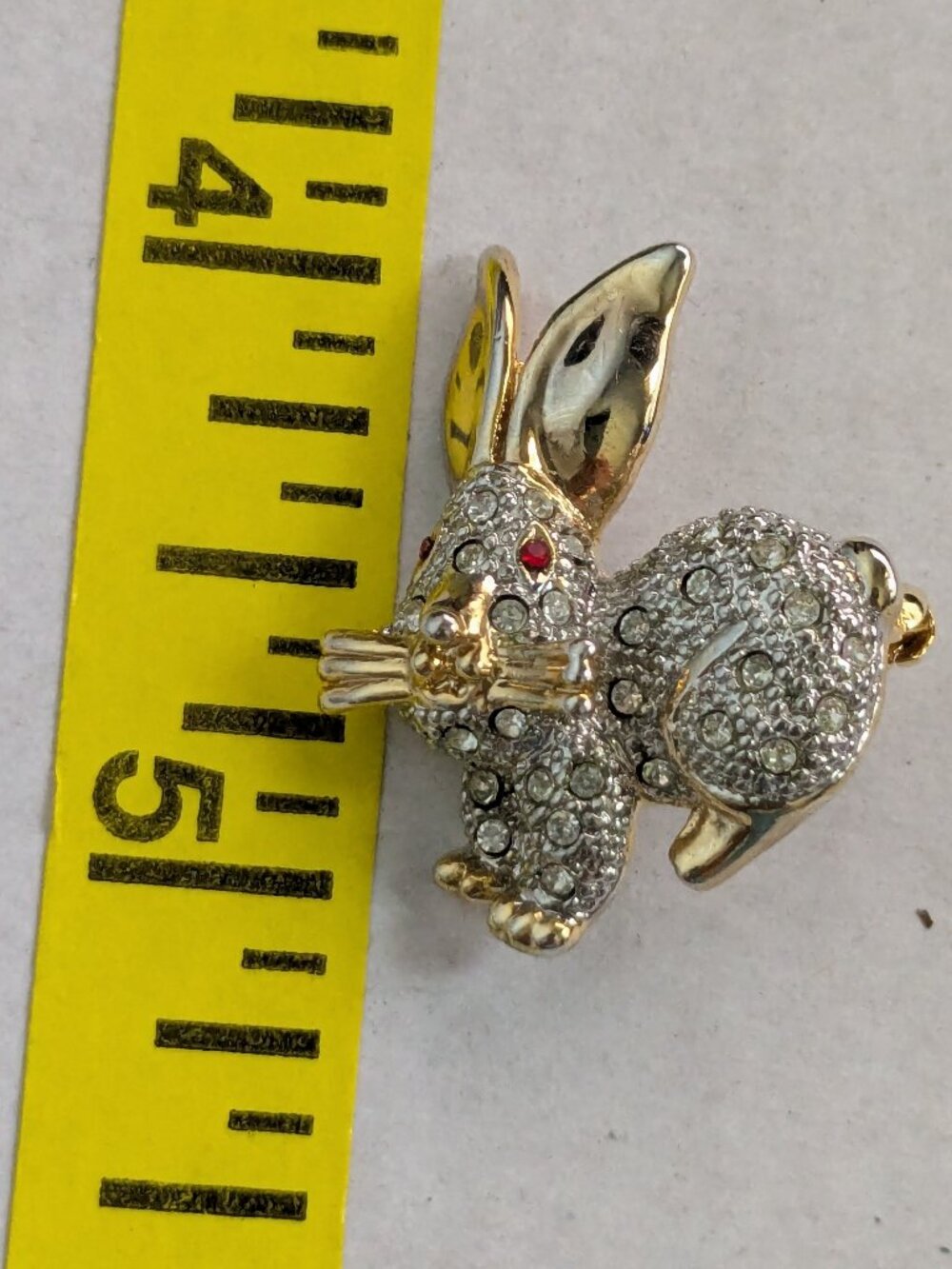 Gold Tone Clear Rhinestone Small Rabbit Bunny Tac Lapel Pin